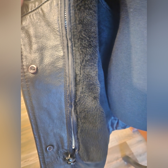 Cooper leather coat, black leather, size 44 - Picture 3 of 10